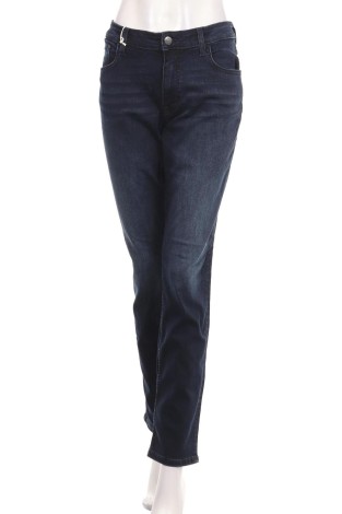 Blugi elastici MUSTANG