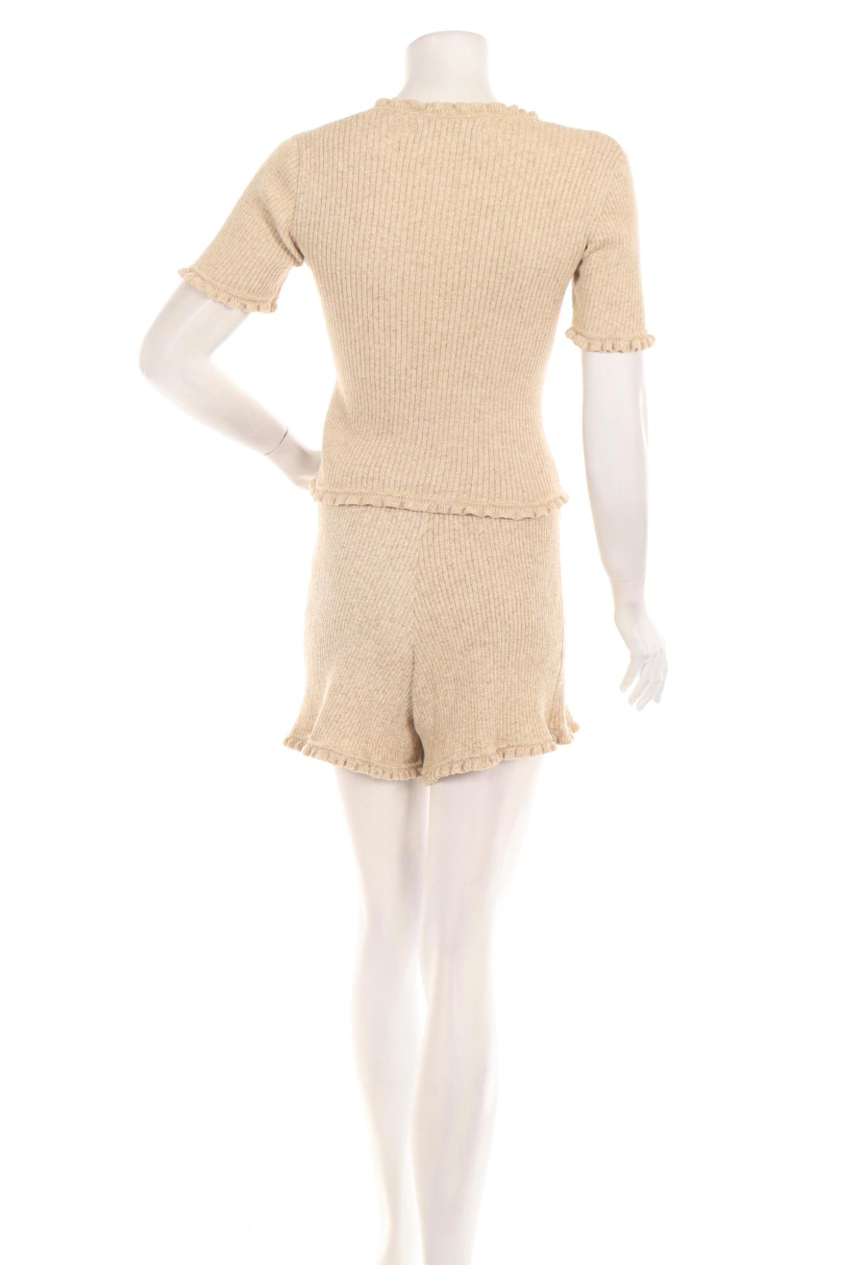 Костюм с панталон ONLY2