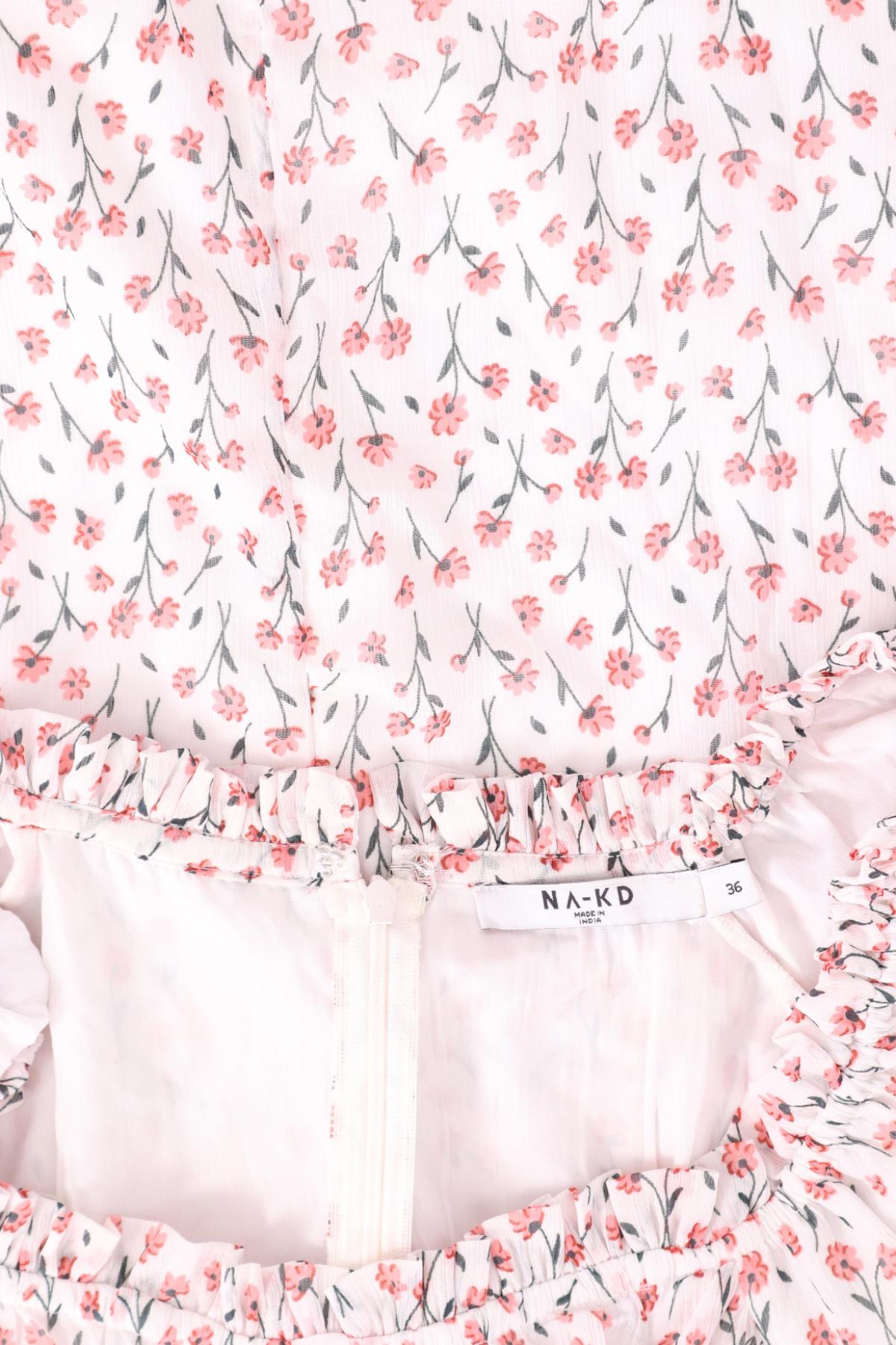 Ежедневна рокля NA-KD3