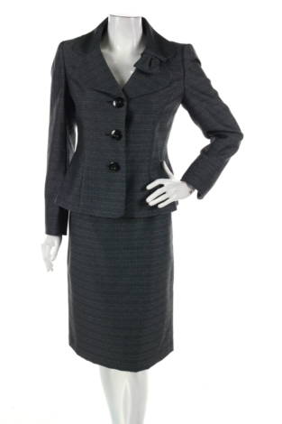 Костюм с пола Le suit - Mania Костюм с пола Le suit