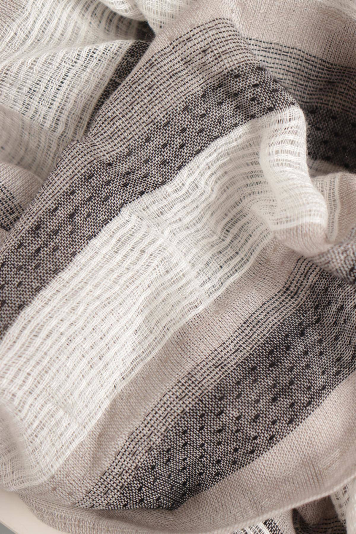 Шал BOLDOG&LAUBE2