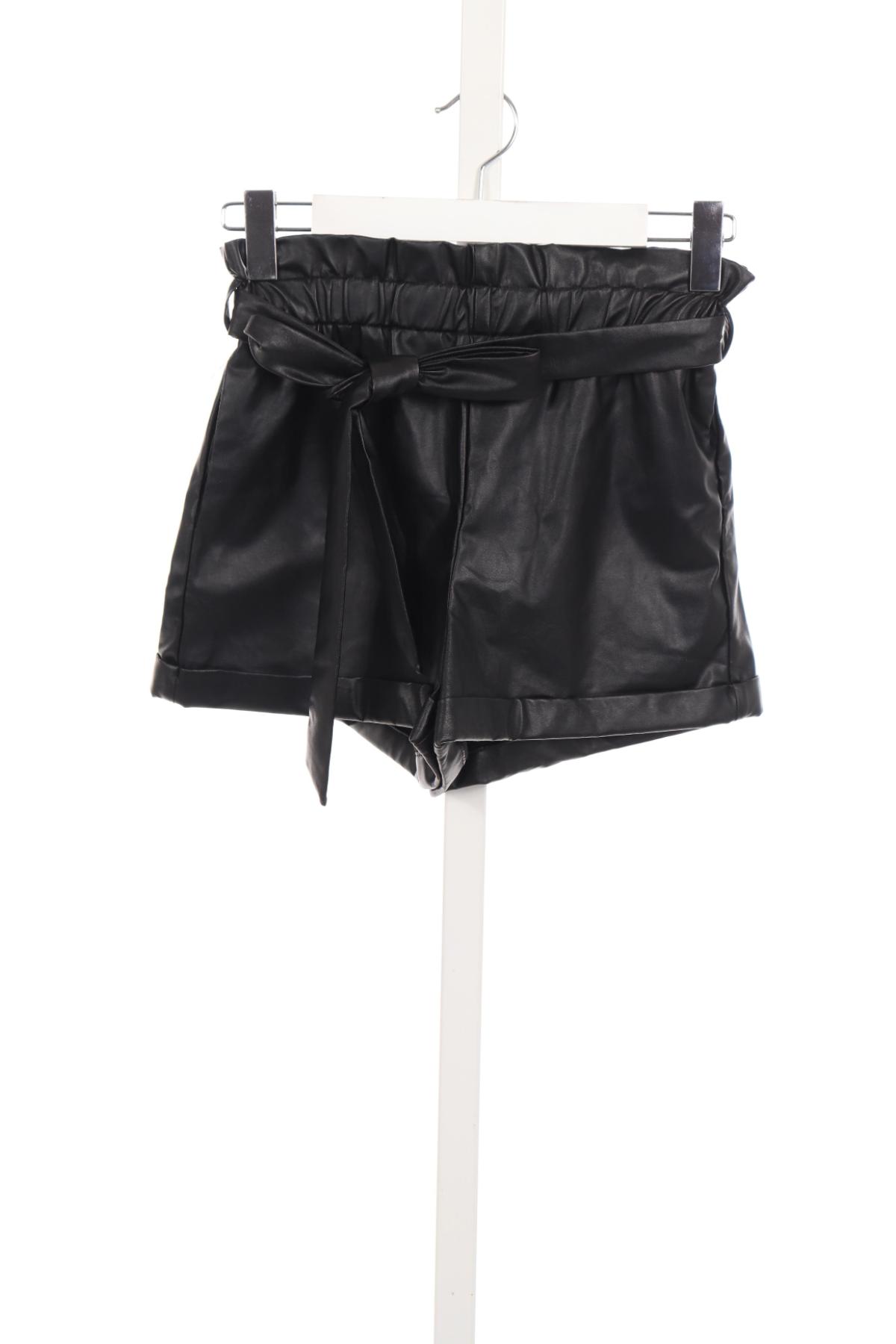 Кожени къси панталони SHEIN1