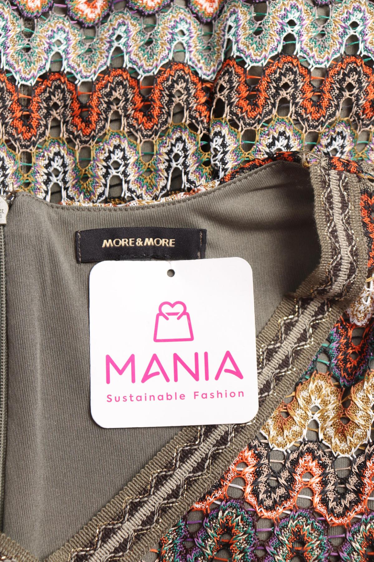 Ежедневна рокля MORE & MORE3