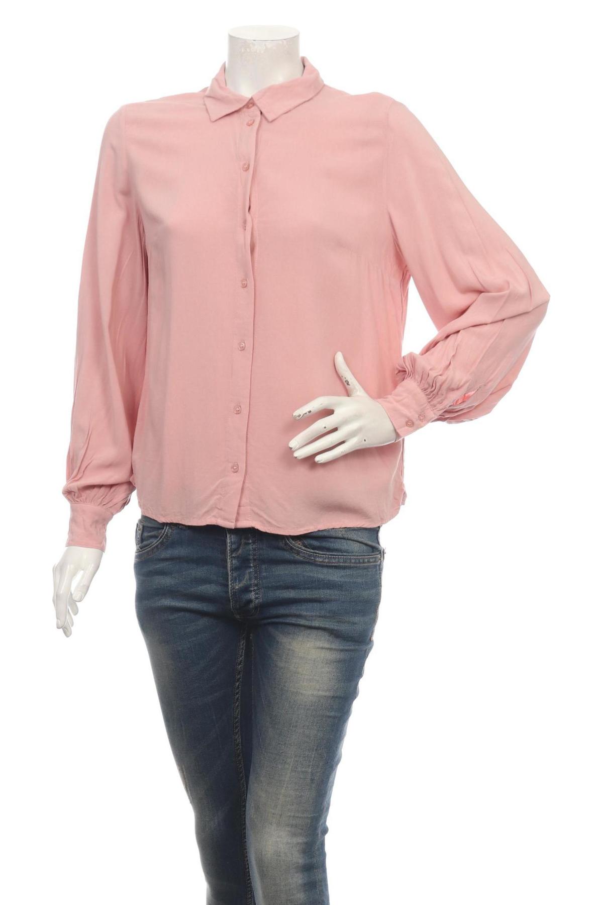 Риза H&M DIVIDED1