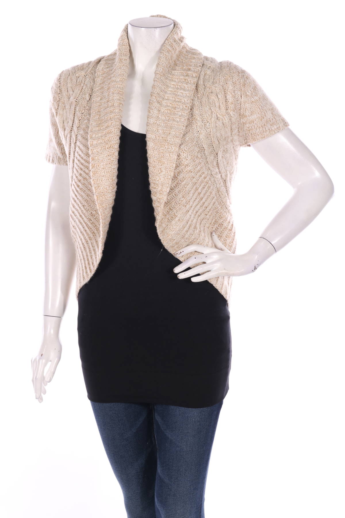 Жилетка NO NAME1