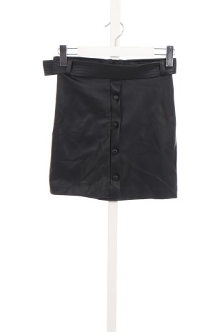 Кожена пола RESERVED