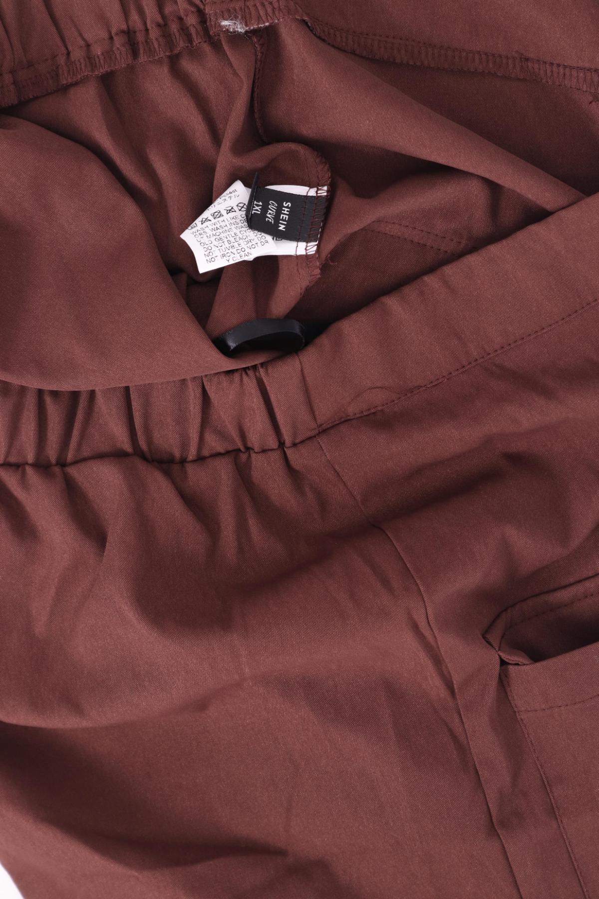 Къси панталони SHEIN3