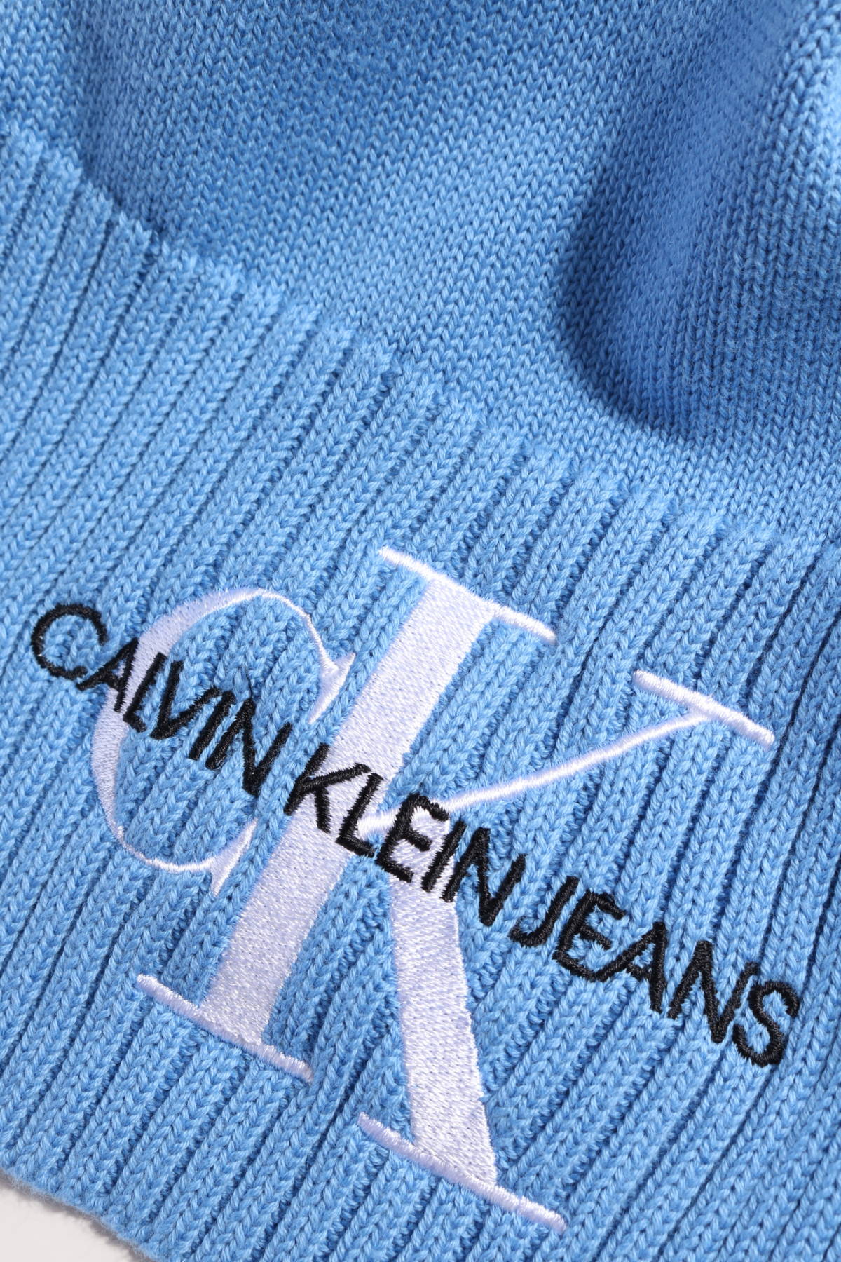 Шал Calvin Klein Jeans3 - Mania Шал Calvin Klein Jeans3